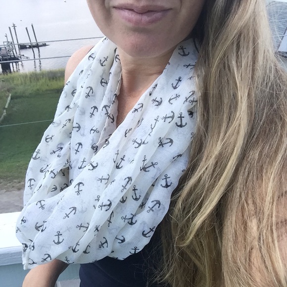 New Beige and White Anchor Infinity Scarf - Picture 6 of 6